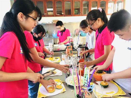 Tuyển sinh khóa học nấu ăn cho trẻ em tại Yên Bái - Hè vui khỏe - Vào bếp khéo